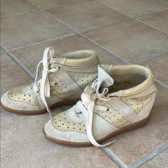 Isabel Marant Cream High-Top Sneakers - Picture 11 of 11